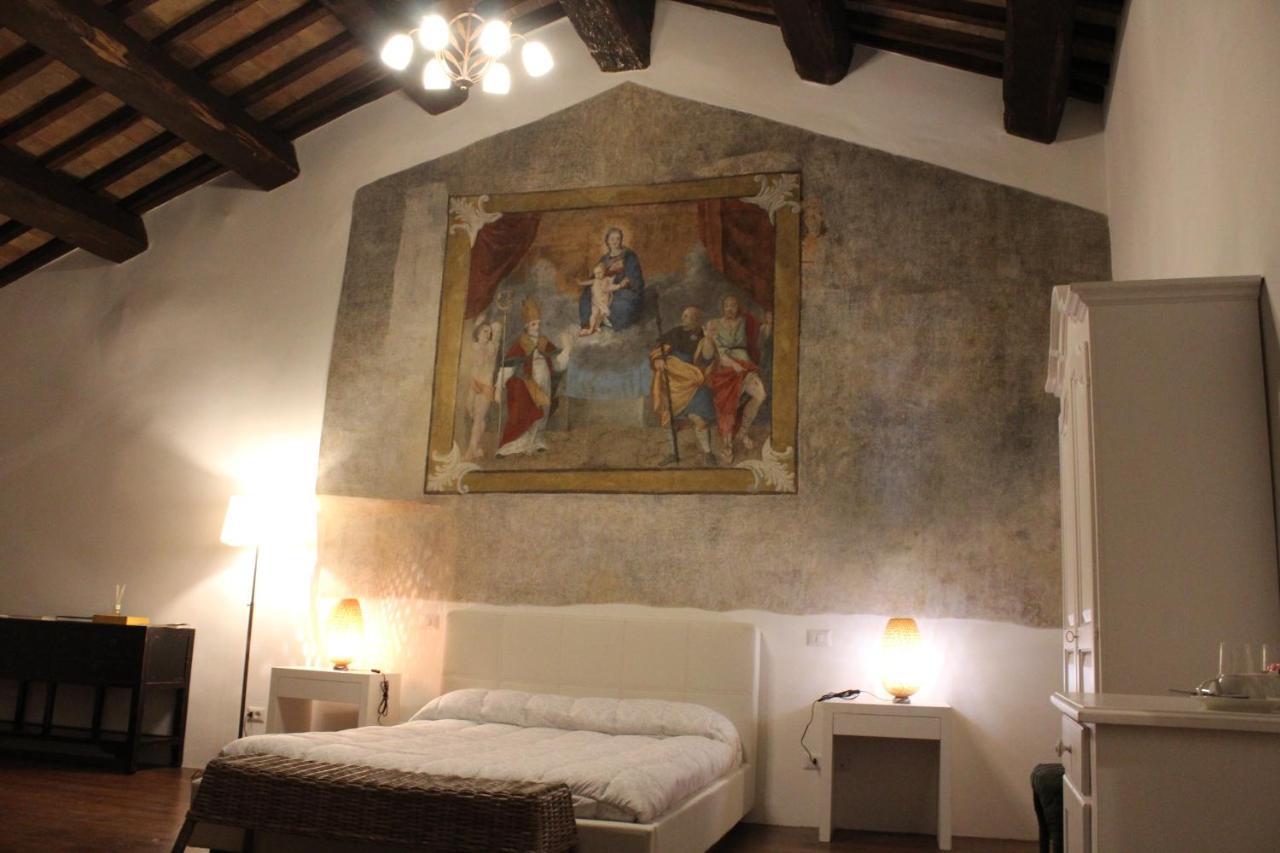 אפרטהוטל קאמפלו סול קליטונו Il Castello Di Campello מראה חיצוני תמונה