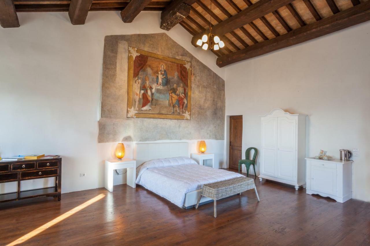אפרטהוטל קאמפלו סול קליטונו Il Castello Di Campello מראה חיצוני תמונה